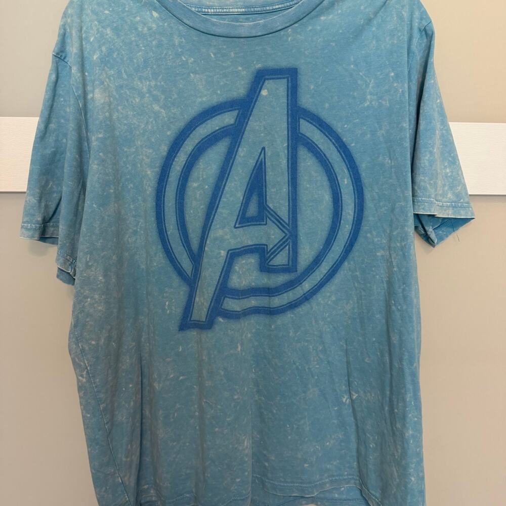 Marvel Avengers T Shirt Mens XL Blue Acid Wash Logo Graphic Tee Superhero